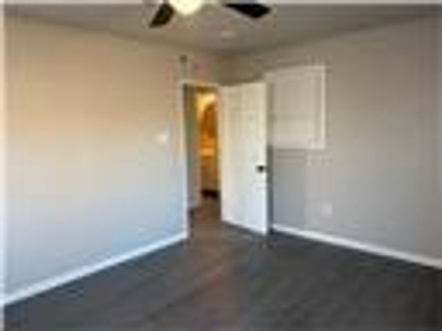 5402 Lyndhurst Drive, Houston, TX 77033