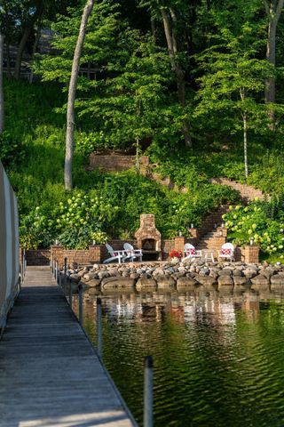 6306 Maple Ridge, Excelsior, MN 55331