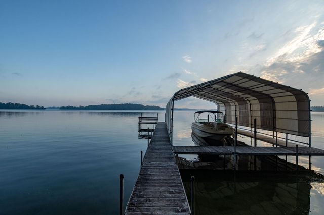 6306 Maple Ridge, Excelsior, MN 55331