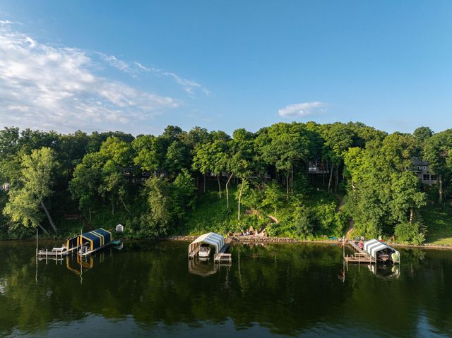 6306 Maple Ridge, Excelsior, MN 55331