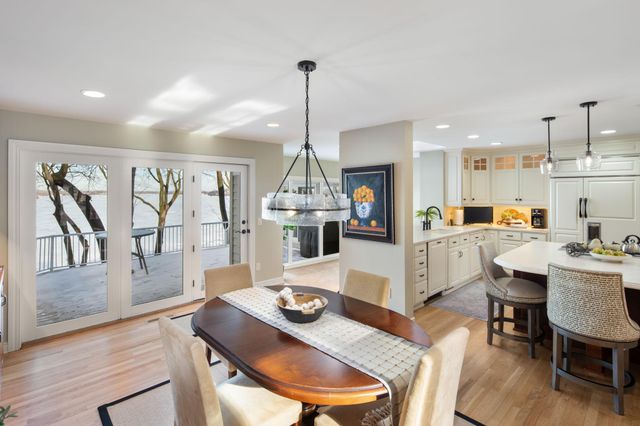 6306 Maple Ridge, Excelsior, MN 55331