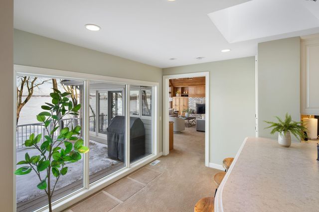 6306 Maple Ridge, Excelsior, MN 55331