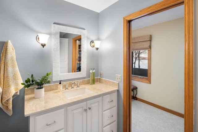 6306 Maple Ridge, Excelsior, MN 55331