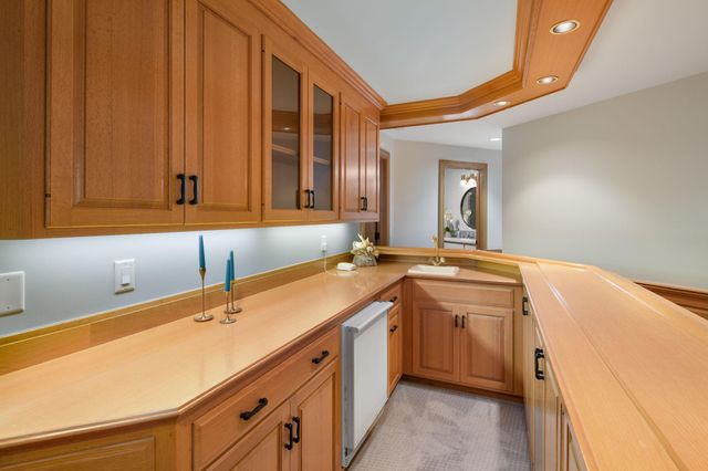 6306 Maple Ridge, Excelsior, MN 55331