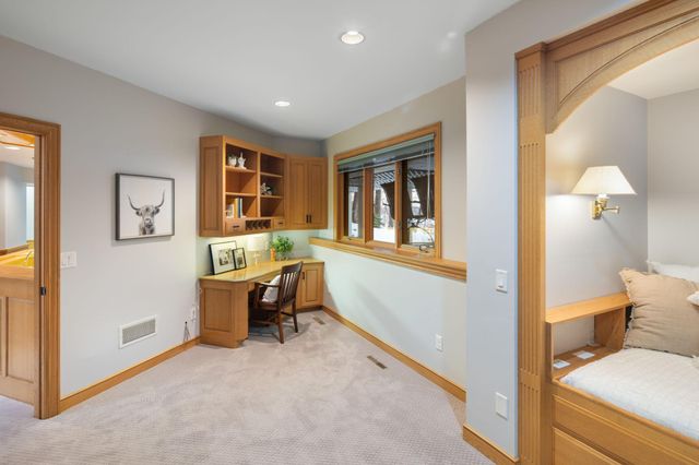 6306 Maple Ridge, Excelsior, MN 55331