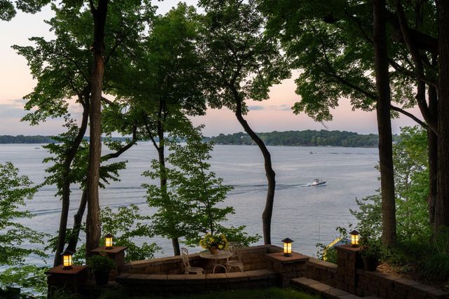 6306 Maple Ridge, Excelsior, MN 55331