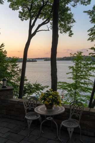 6306 Maple Ridge, Excelsior, MN 55331