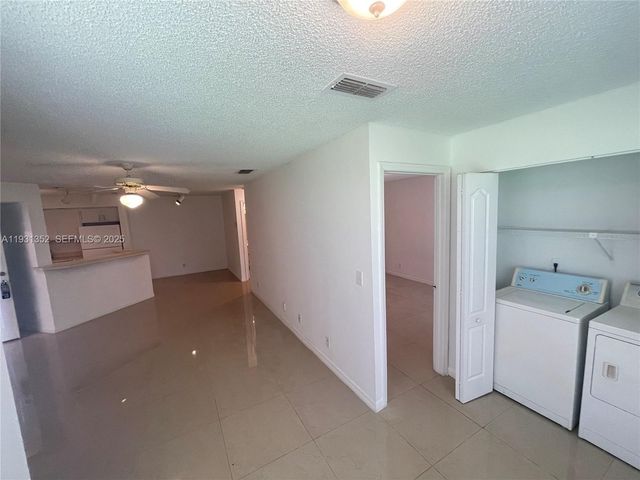 3370 N Pinewalk Dr N 1216, Margate, FL 33063