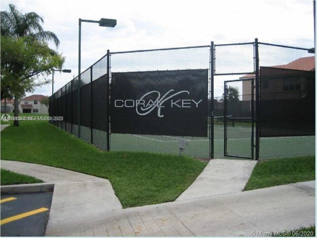 3370 N Pinewalk Dr N 1216, Margate, FL 33063