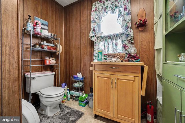 813 MAIN ST, Lykens, PA 17048