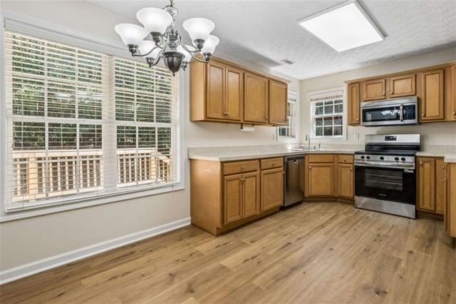 208 Albert Lane, Jefferson, GA 30549