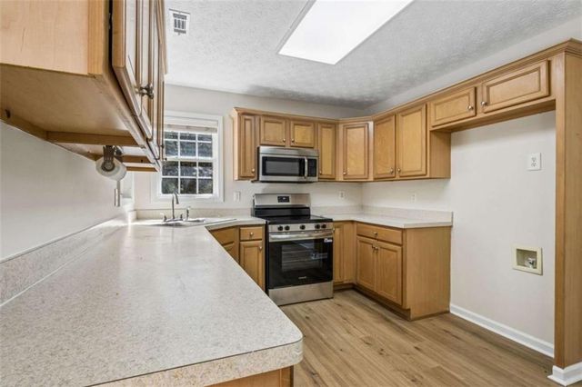 208 Albert Lane, Jefferson, GA 30549