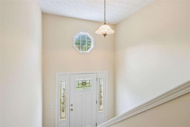 208 Albert Lane, Jefferson, GA 30549