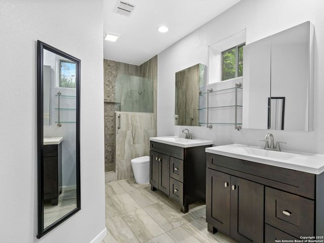 5430 Vista Court, San Antonio, TX 78247