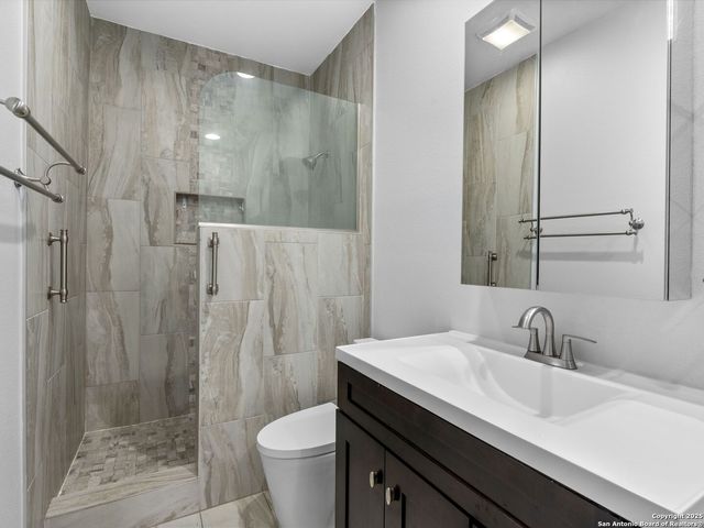 5430 Vista Court, San Antonio, TX 78247