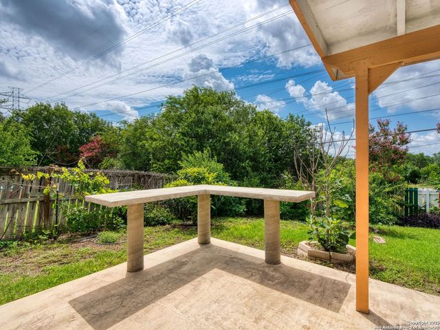 5430 Vista Court, San Antonio, TX 78247