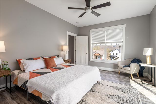 35 Alice Clement Lane, Asheville, NC 28803