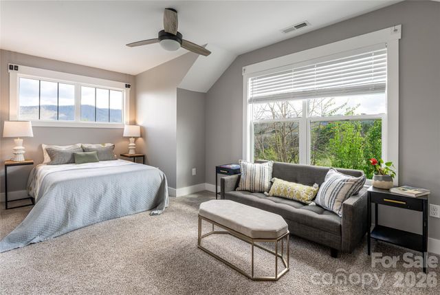 35 Alice Clement Lane, Asheville, NC 28803