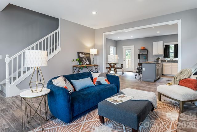 35 Alice Clement Lane, Asheville, NC 28803