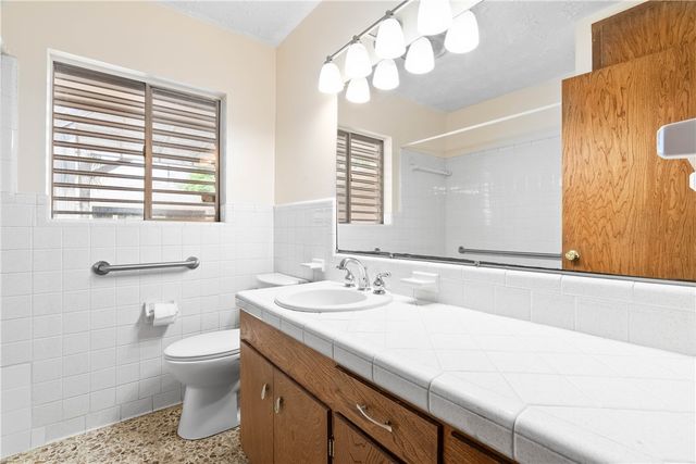 3540 Pecan St, Corpus Christi, TX 78411