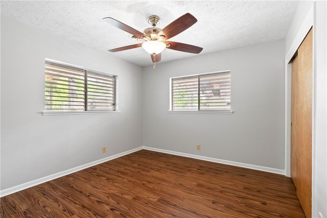 3540 Pecan St, Corpus Christi, TX 78411