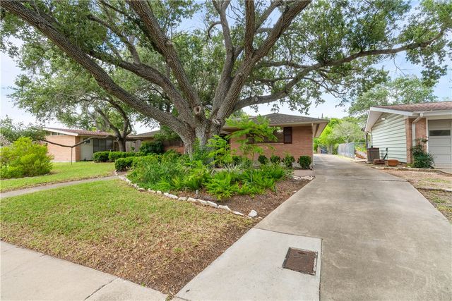 3540 Pecan St, Corpus Christi, TX 78411