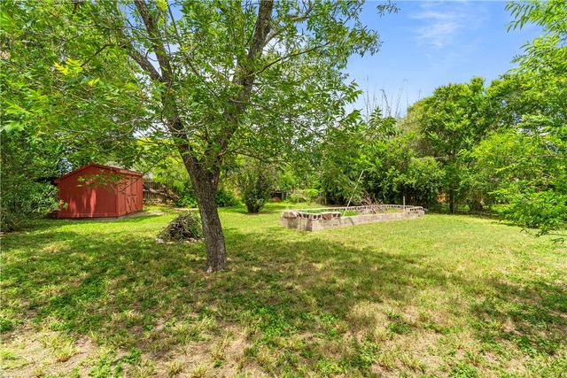 3540 Pecan St, Corpus Christi, TX 78411