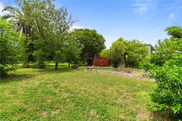 3540 Pecan St, Corpus Christi, TX 78411