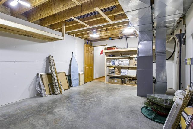 S4395 Cedarberry Lane, Baraboo, WI 53913