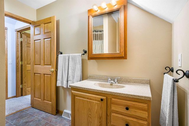 S4395 Cedarberry Lane, Baraboo, WI 53913