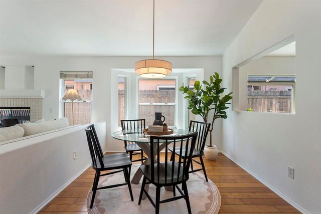 1721 Corte Viejo, Oceanside, CA 92056