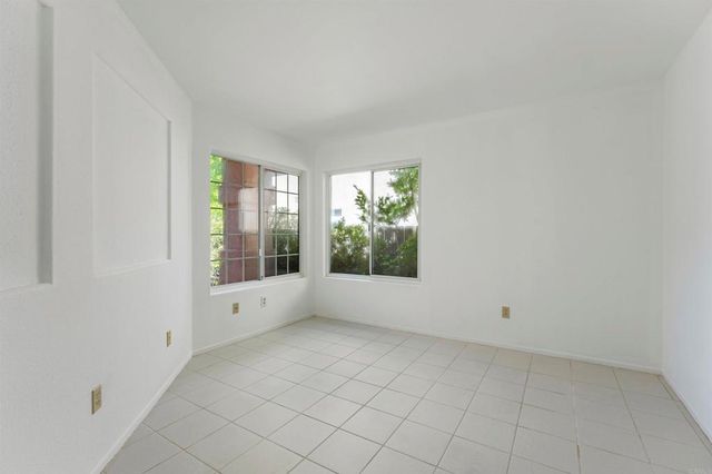 1721 Corte Viejo, Oceanside, CA 92056