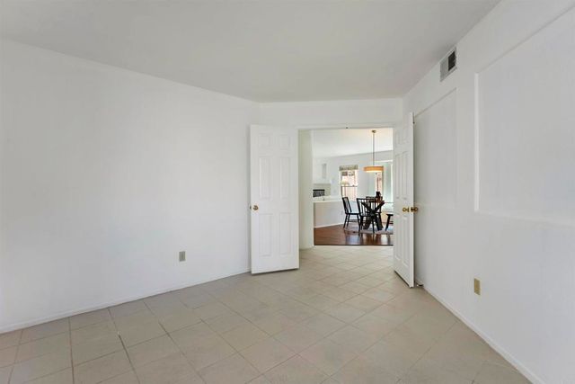 1721 Corte Viejo, Oceanside, CA 92056