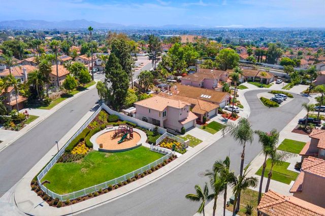 1721 Corte Viejo, Oceanside, CA 92056
