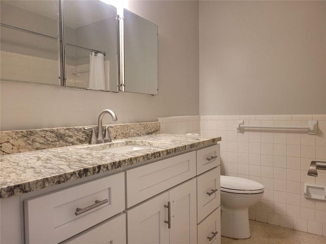 13705 JAMAICA DRIVE, Seminole, FL 33776