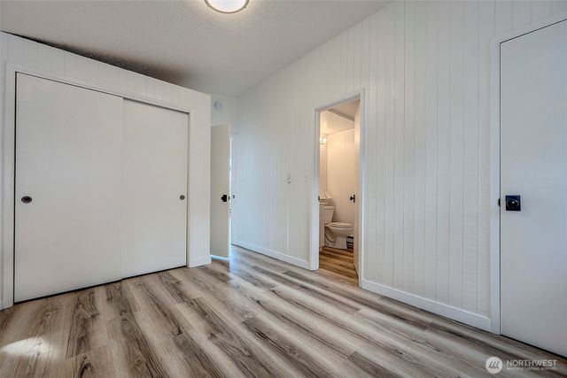 5700 212th Street SW, Mountlake Terrace, WA 98043