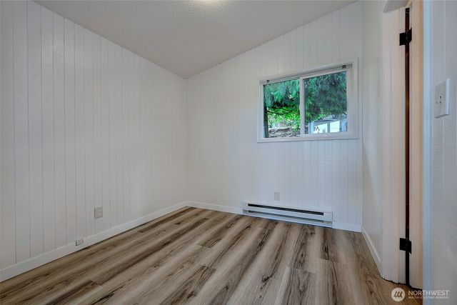 5700 212th Street SW, Mountlake Terrace, WA 98043