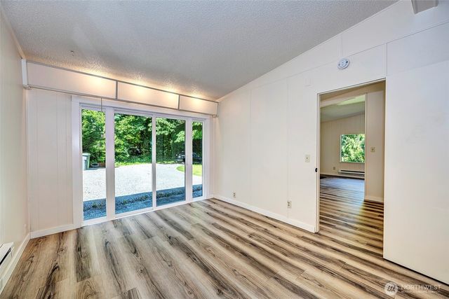 5700 212th Street SW, Mountlake Terrace, WA 98043