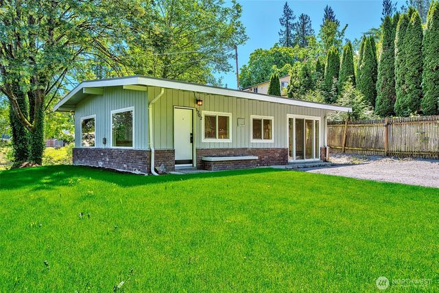 5700 212th Street SW, Mountlake Terrace, WA 98043