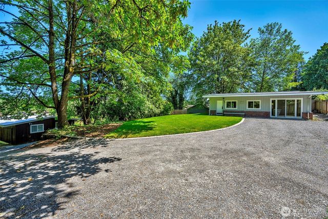 5700 212th Street SW, Mountlake Terrace, WA 98043