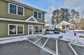 3 Abby Ln Apt 1, Milford, NH 03055
