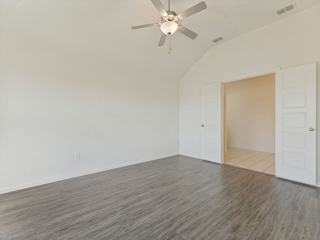 620 Bronze Forest Drive, Fort Worth, TX 76131