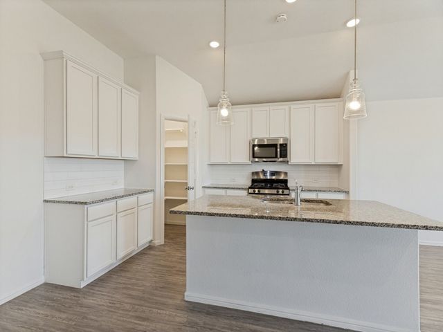 620 Bronze Forest Drive, Fort Worth, TX 76131