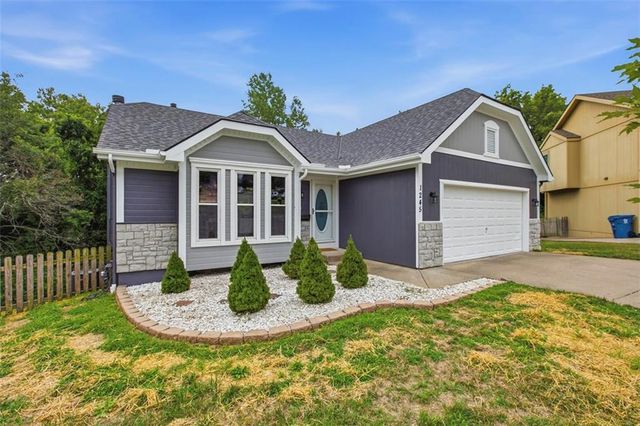 1245 Mockingbird Lane, Liberty, MO 64068