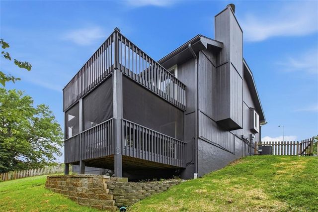 1245 Mockingbird Lane, Liberty, MO 64068
