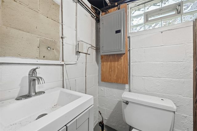 912 Rita Drive, Wilkins Twp, PA 15221