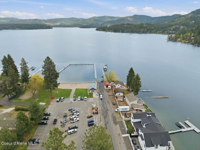 2885 E Point Hayden DR, Hayden, ID 83835