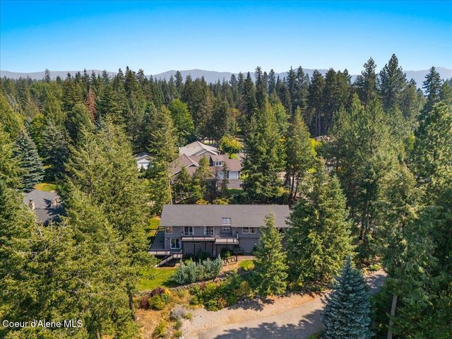 2885 E Point Hayden DR, Hayden, ID 83835