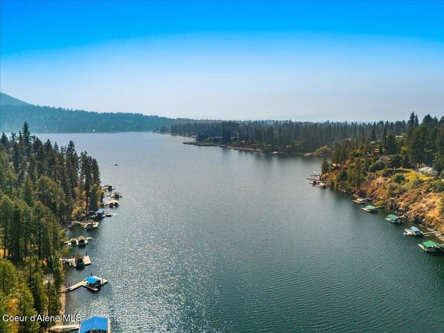 2885 E Point Hayden DR, Hayden, ID 83835