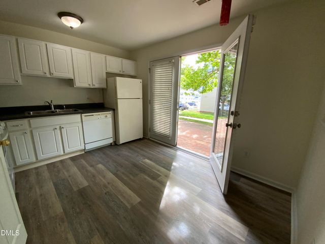 3021 Barrymore Street 111, Raleigh, NC 27603